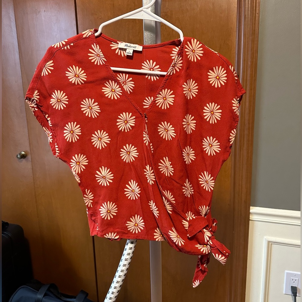 Madewell daisy tie wrap top
